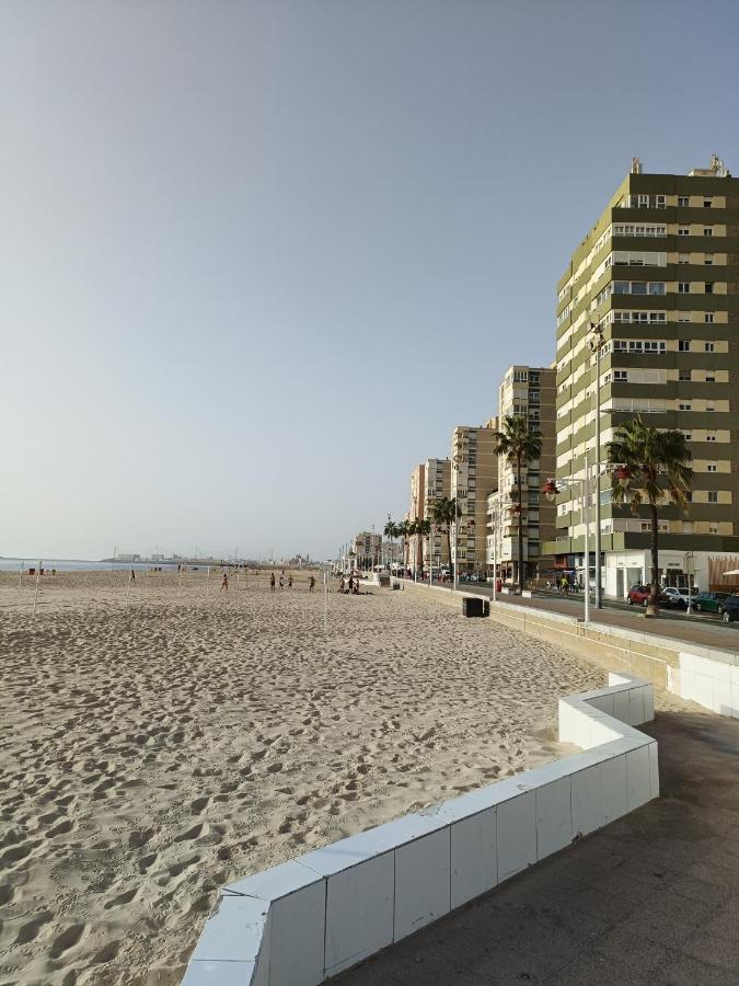 Piso Calidad Precio Junto A La Playa De La Victoria Apartman Cádiz Kültér fotó